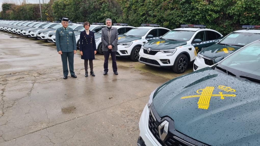 La Guardia Civil recibe 380 nuevos vehículos